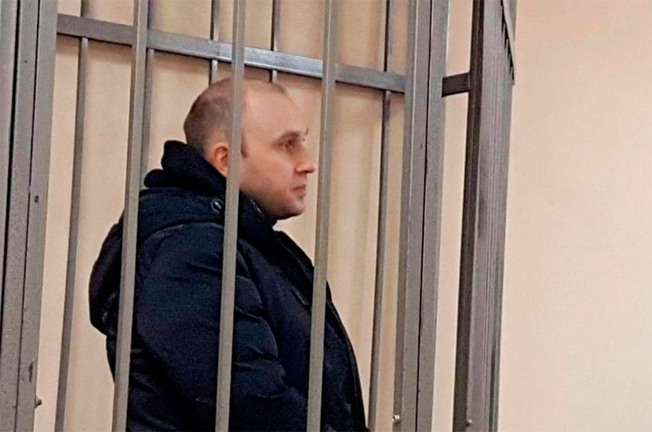 В Воронеже посадили за взятки главного следователя областной полиции