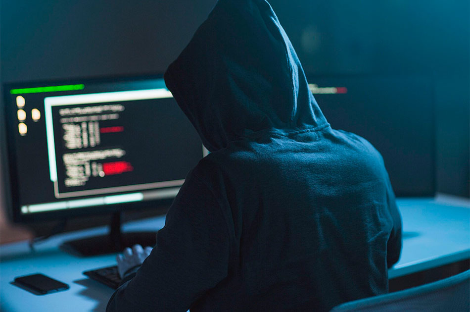 Хакеры украли деньги одного из мелких банков через Банк России