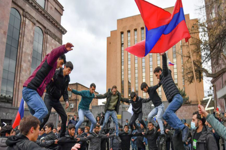 В Ереване прошёл митинг в поддержку спецоперации России на Украине