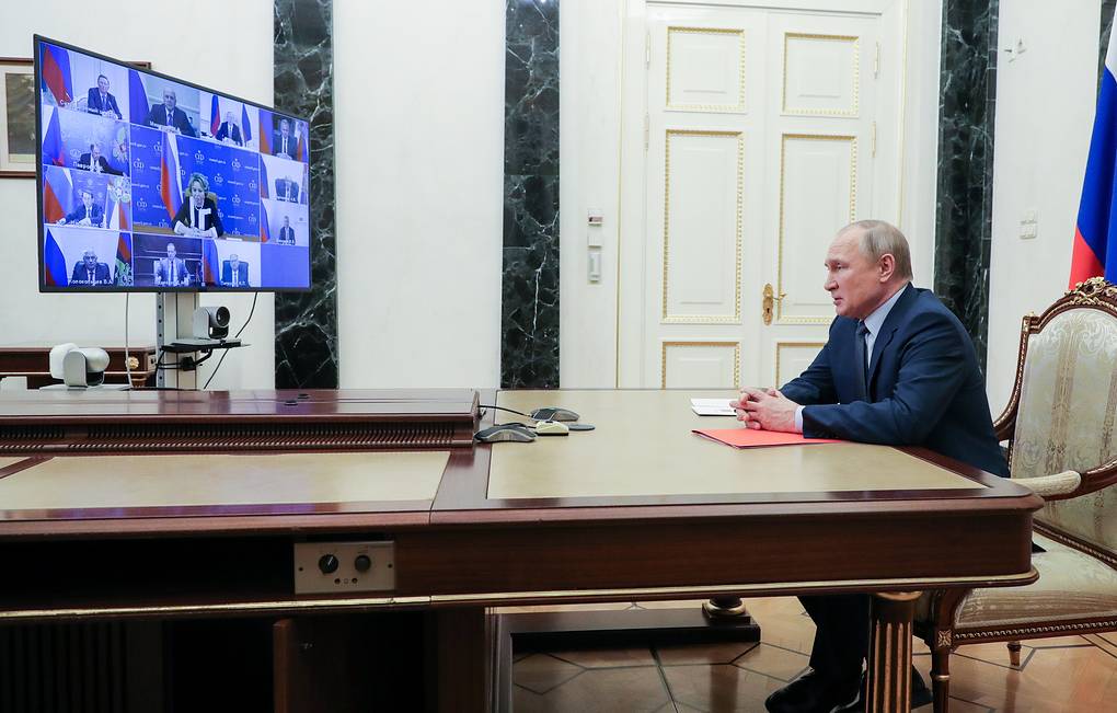 Путин обсудил с Совбезом сотрудничество с постсоветскими республиками