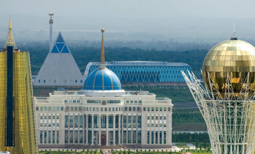 Казахстан отказался помогать России обходить санкции Запада