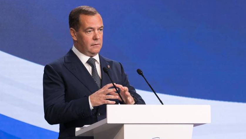 Медведев: У нас насыщенная повестка со странами СНГ
